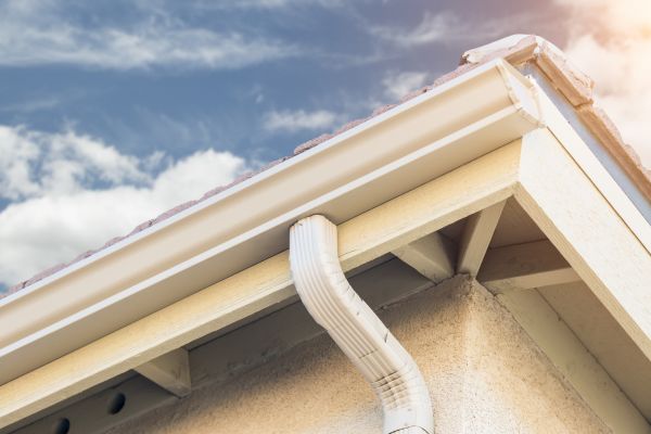 Seamless Gutter Replacement in Ponte Vedra Beach